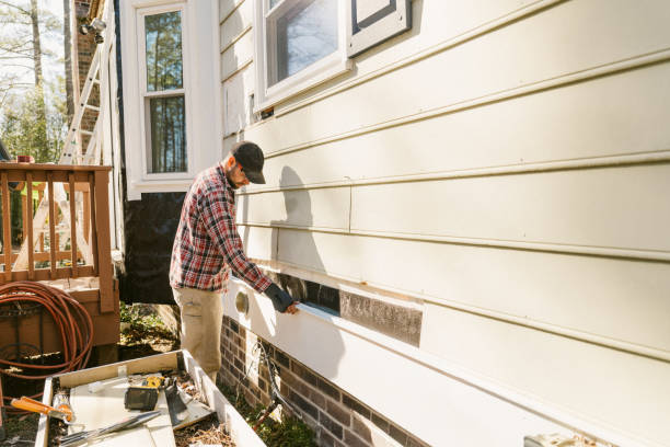 Top rated local Storm Damage Siding Repair specialists in Warnock, OH